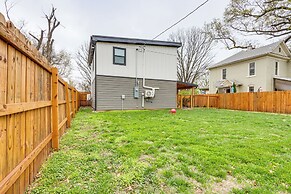 Walk to Shops & Eats: Dtwn Columbus Gem w/ Balcony