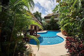Aldea Zama Penthouse w Private Rooftop Jacuzzi