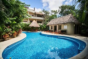 Aldea Zama Penthouse w Private Rooftop Jacuzzi