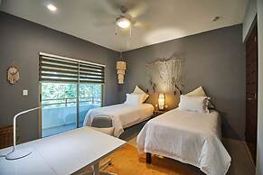 Aldea Zama Penthouse w Private Rooftop Jacuzzi