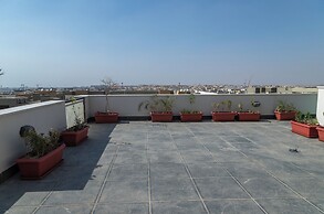 Settle Inn Sodic Eastown Studio