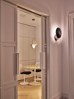 Townhouse by THE QVEST