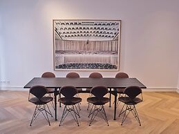 Townhouse by THE QVEST