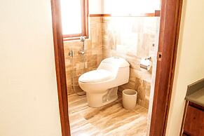 Luxury Guayllabamba House Gym Jacuzzi Parking Pool Wifi