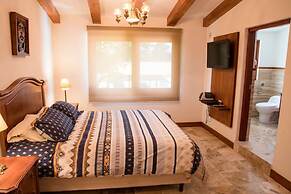 Luxury Guayllabamba House Gym Jacuzzi Parking Pool Wifi