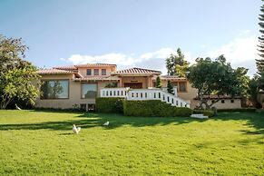 Luxury Guayllabamba House Gym Jacuzzi Parking Pool Wifi