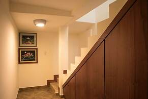 Luxury Guayllabamba House Gym Jacuzzi Parking Pool Wifi