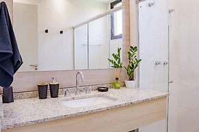 BZ94 Casa c piscina frente para o canal