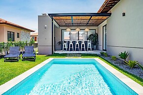 BZ94 Casa c piscina frente para o canal