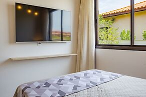 BZ94 Casa c piscina frente para o canal