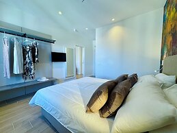 YourHome - Il Pino Rooms & Apartment