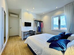 YourHome - Il Pino Rooms & Apartment