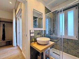 YourHome - Il Pino Rooms & Apartment