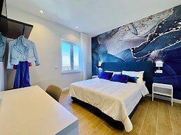 YourHome - Il Pino Rooms & Apartment