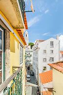 Charming Flat in Alfama