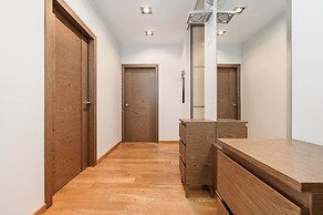 Lumina stylish apartment with parking