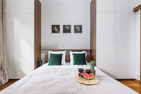 Lumina stylish apartment with parking