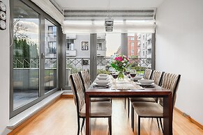 Lumina stylish apartment with parking