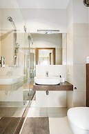 Lumina stylish apartment with parking