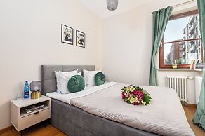 Lumina stylish apartment with parking