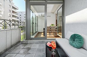 Lumina stylish apartment with parking