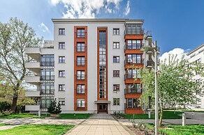 Lumina stylish apartment with parking