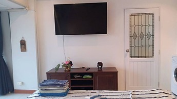 Sombat Condo Seaview 1 Bedroom