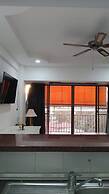 Sombat Condo Seaview 1 Bedroom