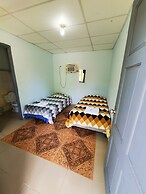 Hostel Villas De Zianit