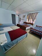 Hostel Villas De Zianit