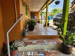 Hostel Villas De Zianit
