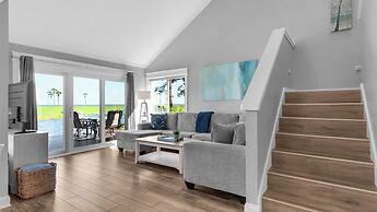 Waterfront Retreat in Sandestin w/ Golf Cart & Free Attraction Tickets