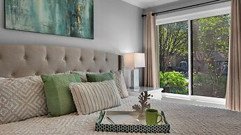 Waterfront Retreat in Sandestin w/ Golf Cart & Free Attraction Tickets