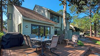 Waterfront Retreat in Sandestin w/ Golf Cart & Free Attraction Tickets