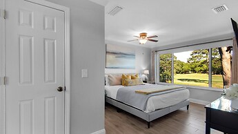 Waterfront Retreat in Sandestin w/ Golf Cart & Free Attraction Tickets