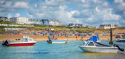 Bude - Cabin - Sleeps 6 - Parking - Pool