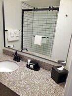 Rayland Hotel