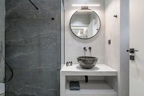 Loom Suite Downtown Athens