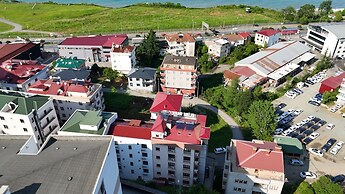Elisa Park Otel