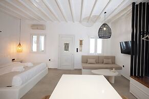 Loom Suite Ornos Mykonos