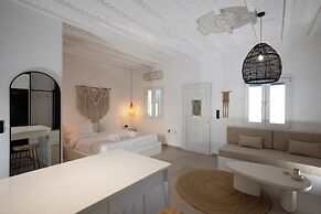 Loom Suite Ornos Mykonos