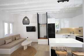 Loom Suite Ornos Mykonos