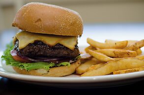 Whispering Woods Cabins & Grill
