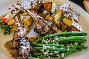 Whispering Woods Cabins & Grill