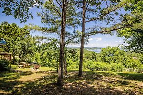 Whispering Woods Cabins & Grill