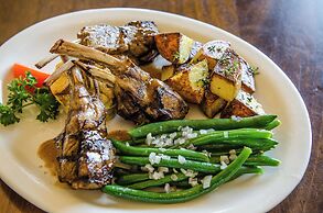Whispering Woods Cabins & Grill