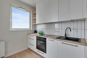 Horizon 122 -SeaView by GrandApartments