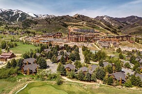 Canyons Resort Drive