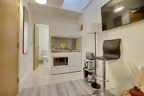Stunning Compact Studio in Portsea