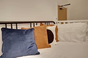 Stunning Compact Studio in Portsea